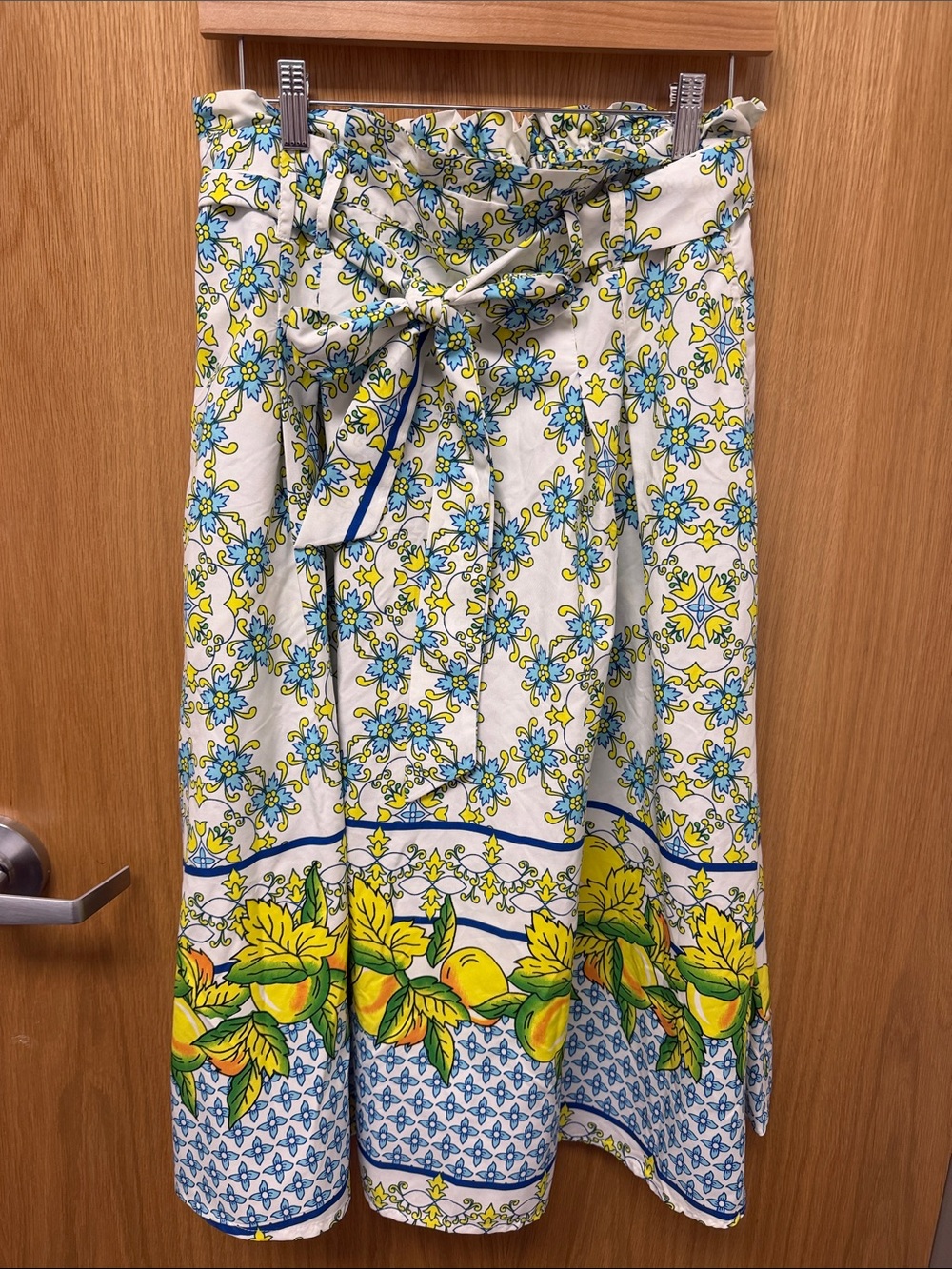 HER Destiny Lemon & Blue Floral Tie-Waist Midi Skirt Vacation Resortwear size L